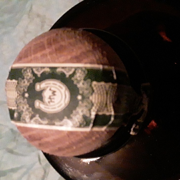 Liquor container - Picture 3 of 4